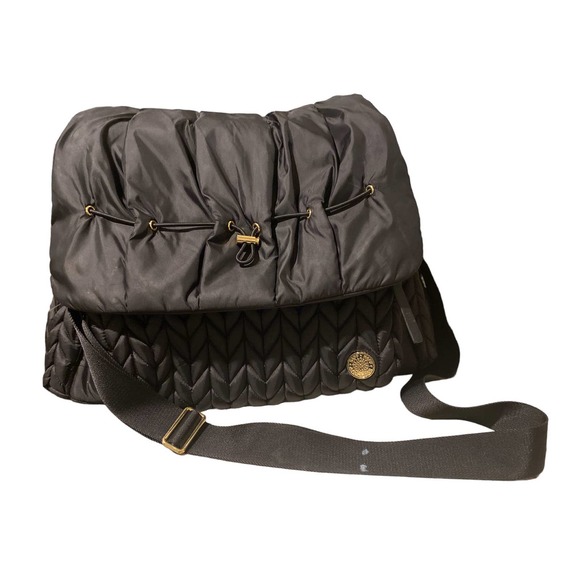 HAPP ハップ Levy Backpack Blackマザーズリュック Levy Stylish Diaper Backpack - Black Herringbone